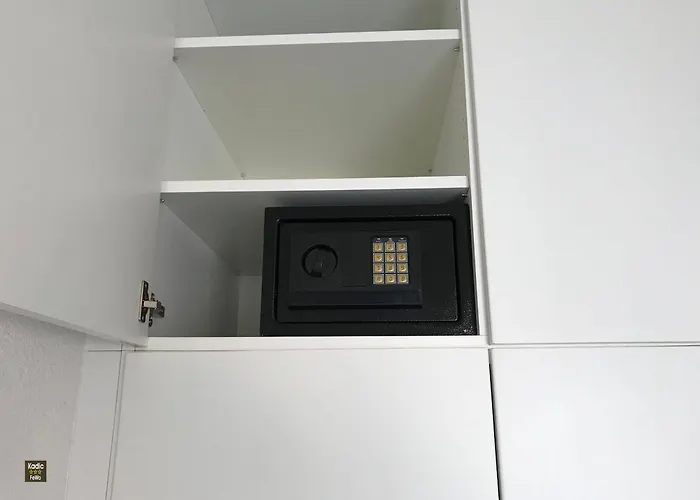 Apartment-josip 维尔